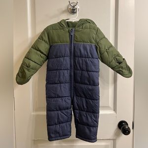 Old Navy Blue & Green Puffer Baby Snowsuit Size 12 to 18 Months